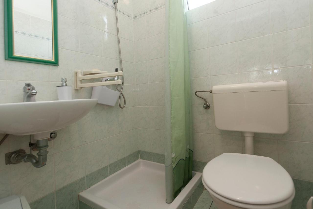 Apartman Nade 普拉 外观 照片
